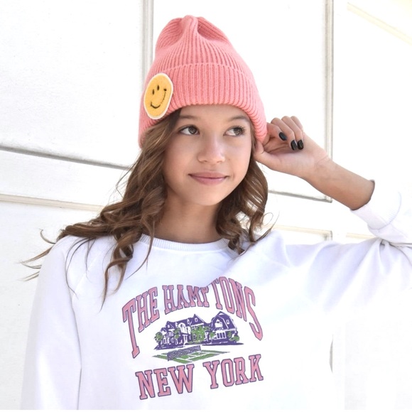 NWT Smiley Face Knit Winter Hat, Light Pink, One Size - Picture 4 of 4